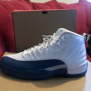 Air Jordan 12 Retro- Excellent Condition